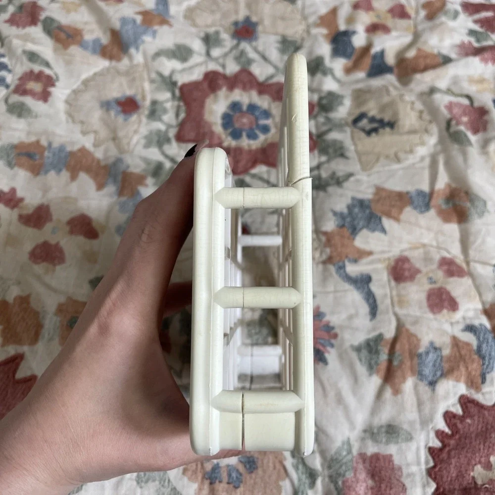 VTG Yaffa Catch-All Mini Office Organizer White Wall Stand Mail Pin Cork Board